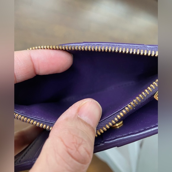 Bottega Venetta Small Bi-Fold Zip Cassette Wallet - Picture 8 of 12